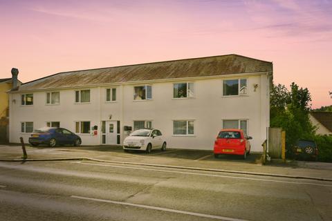 1 bed property, in St Stephens Road, £80,000