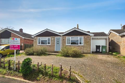 3 bed property, in Newfields, £270,000