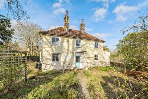 4 bed property, in Mill Road, £650,000