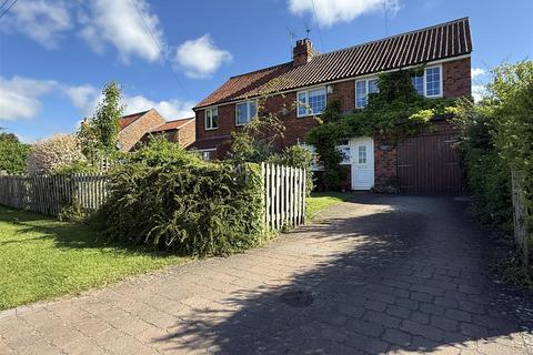 5 bed property, in Gracious Street, £450,000