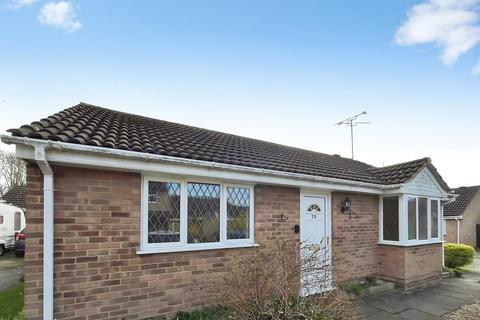 2 bed property, in Birchwood, £150,000