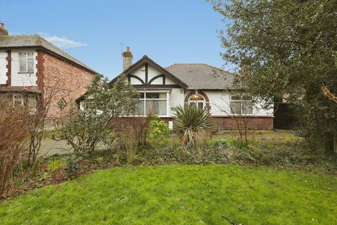 3 bed property, in Sefton Lane, £295,000