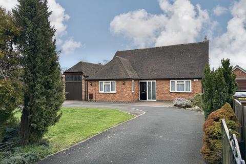 3 bed property, in Bishopton Lane, £695,000