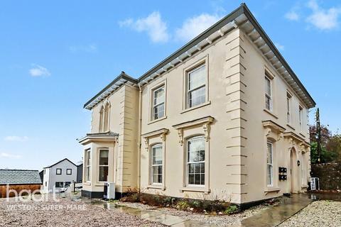 10 bed property, in Victoria Road, £1,300,000