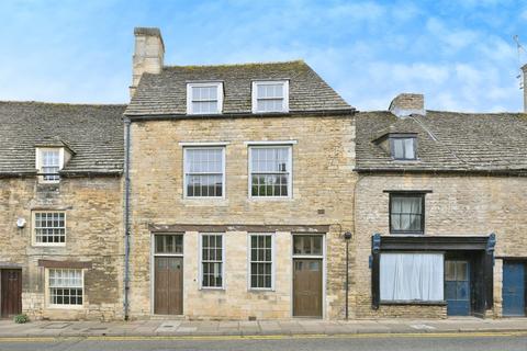 3 bed property, in North Street, £315,000