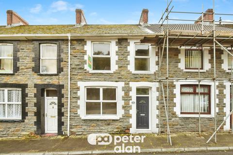 3 bed property, in Brynmair Road, £122,000