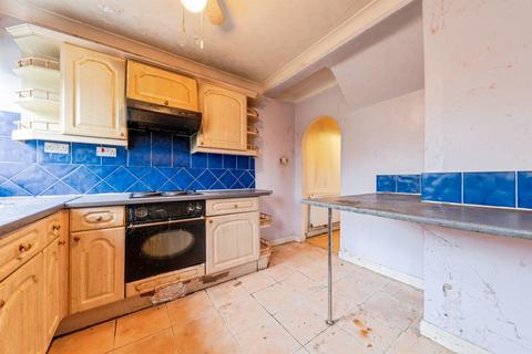 3 bed property, in Princess Drive, £80,000