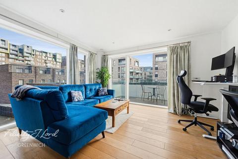 1 bed property, in Latimer Square, £385,000