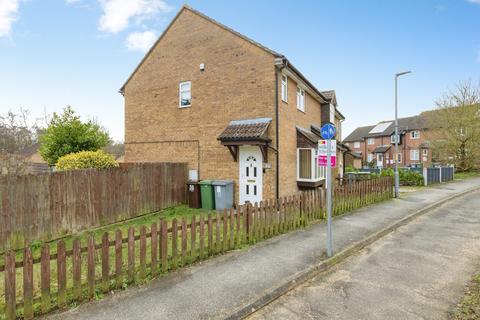 3 bed property, in Acres Way, £170,000