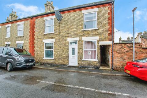 6 bed property, in Artillery Street, £250,000