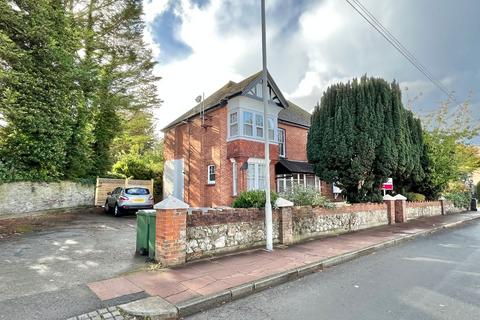 Studio, in Lewes Road, £45,000