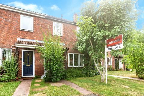 3 bed property, in Mccartney Walk, £280,000