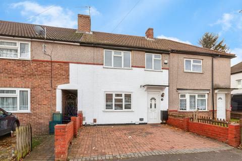 3 bed property, in Broadmark Road, £450,000