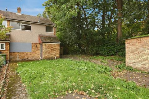3 bed property, in Willow Way, £275,003