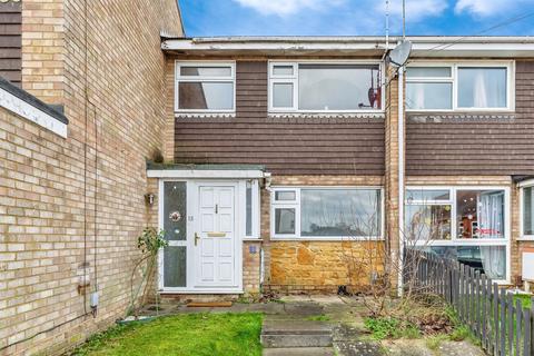 3 bed property, in School Lane, £165,000