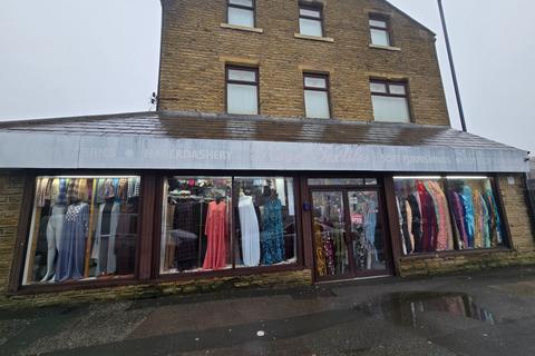 Studio, in Lilycroft Road, £55,000
