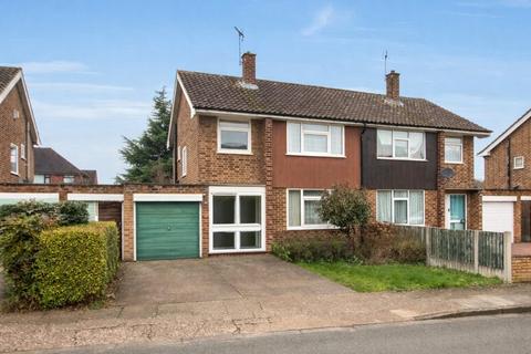 3 bed property, in Haddon Crescent, £270,000