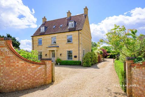 6 bed property, in Edenham Road, £650,000