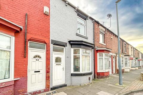 2 bed property, in Surrey Street, £65,000