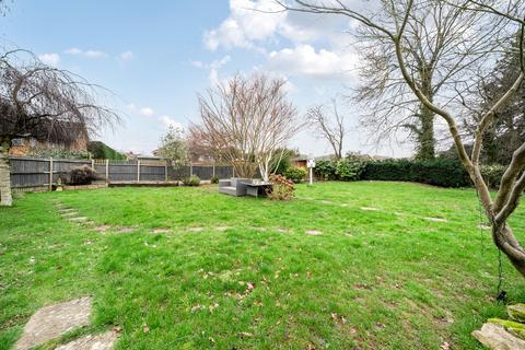 2 bed property, in Penfold Way, £510,000