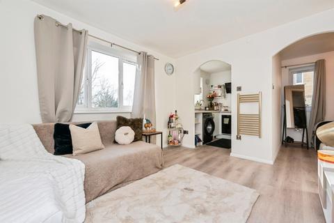 Studio, in Oakhill Road, £140,000
