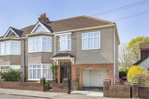 5 bed property, in Stanwell Road, £725,000