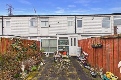 3 bed property, in Rutherglen Road, £109,950