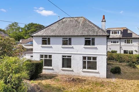 5 bed property, in Lankelly Lane, £525,000
