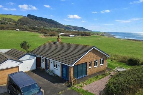 3 bed property, in Aberarth, £345,000