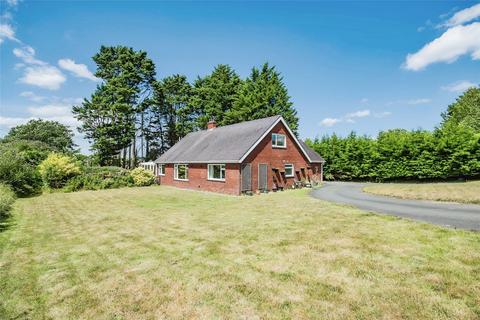 4 bed property, in Penparc, £380,000