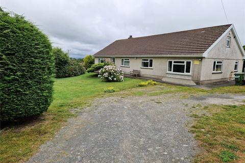 3 bed property, in Tanygroes, £500,000