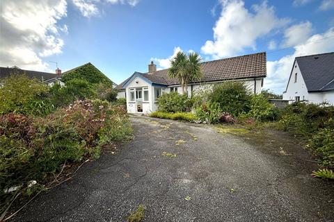3 bed property, in Feidr Brenin, £450,000