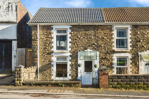 2 bed property, in Fforest Road, £135,000