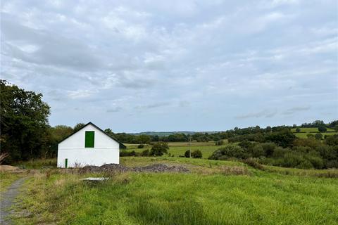 Studio, in Llangeitho, £200,000