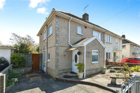 3 bed property, in Maes Werdd, £175,000