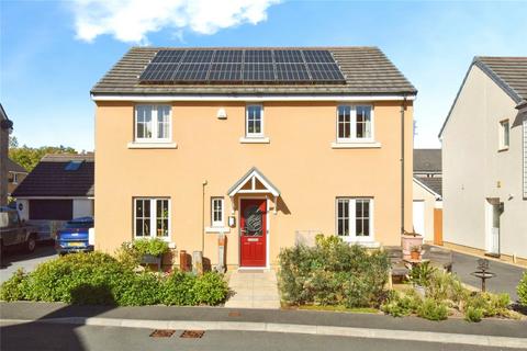 4 bed property, in Rhes Brickyard Row, £325,000