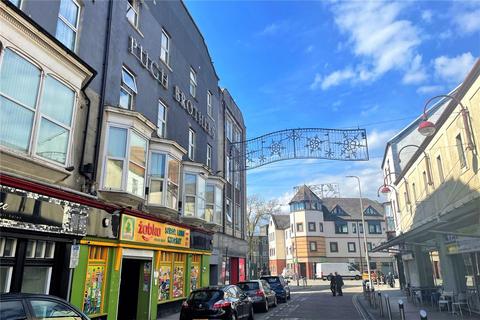 1 bed property, in Pugh Buildings, £35,000