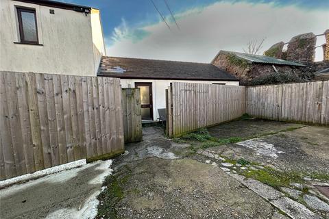 1 bed property, in Picton Road, £50,000