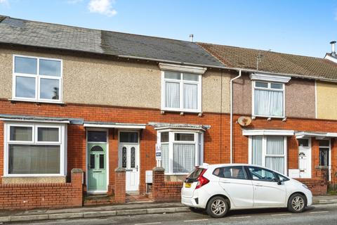 3 bed property, in Vivian Road, £230,000