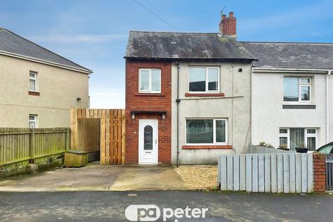 3 bed property, in Glanymor Street, £100,000