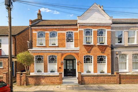 5 bed property, in Dafforne Road, £1,850,000
