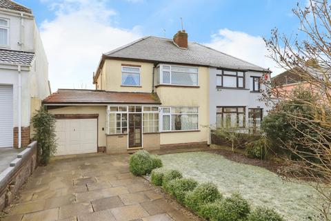 3 bed property, in Rosemary Crescent West, £290,000