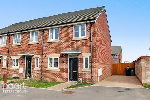 3 bed property, in Jones Hill, £270,000