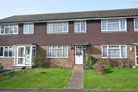 3 bed property, in Swallow Close, £275,000