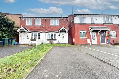 2 bed property, in Solly Grove, £140,000
