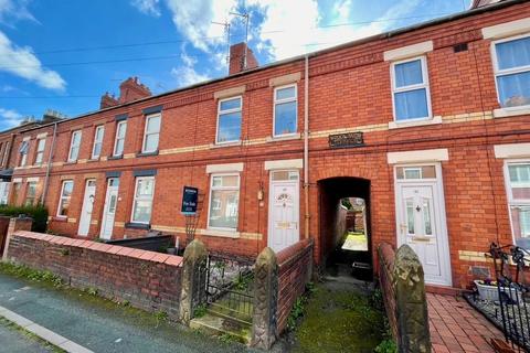 3 bed property, in Park Street, £142,000