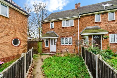 2 bed property, in Gurney Road, £160,000