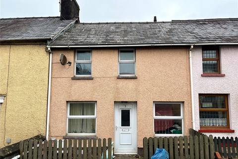 2 bed property, in Cwmann, £100,000