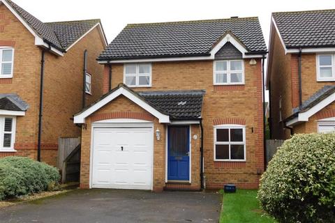 3 bed property, in Rimbury Way, £435,000