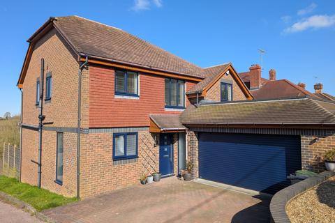 4 bed property, in Virgins Lane, £800,000